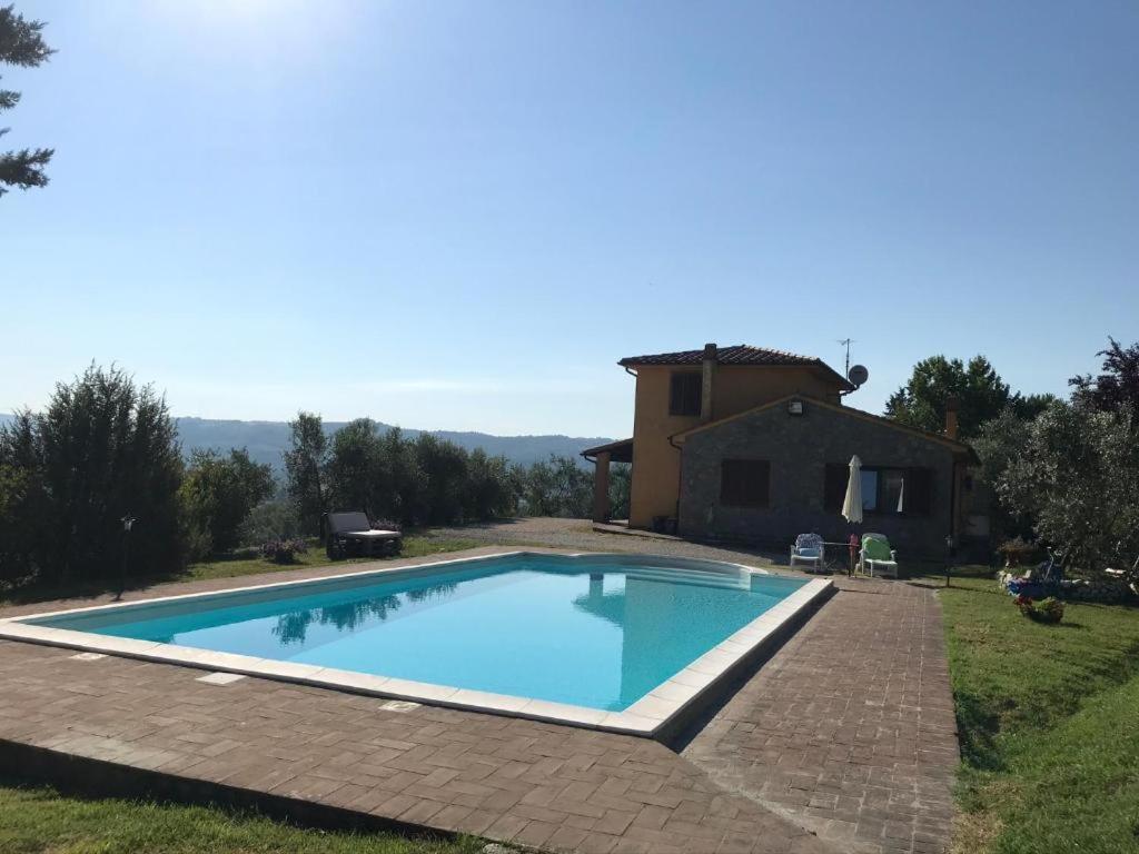 Bed and Breakfast Il Casale Di Lavinia Fabro Exterior foto